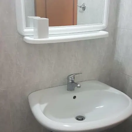 Elpida Otel
