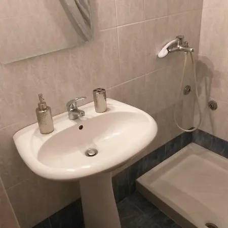 Elpida Otel
