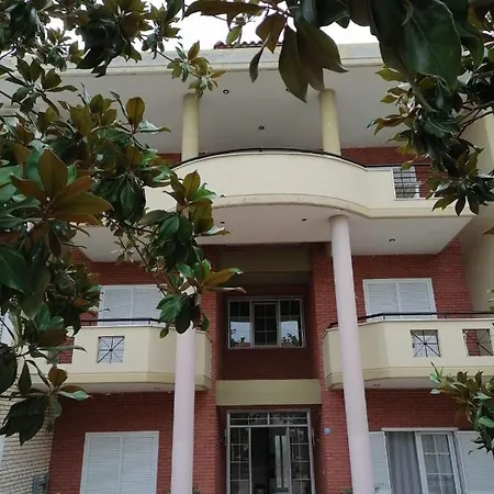 Hotel Elpida *