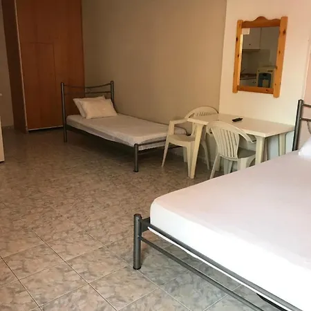 Hotel Elpida *